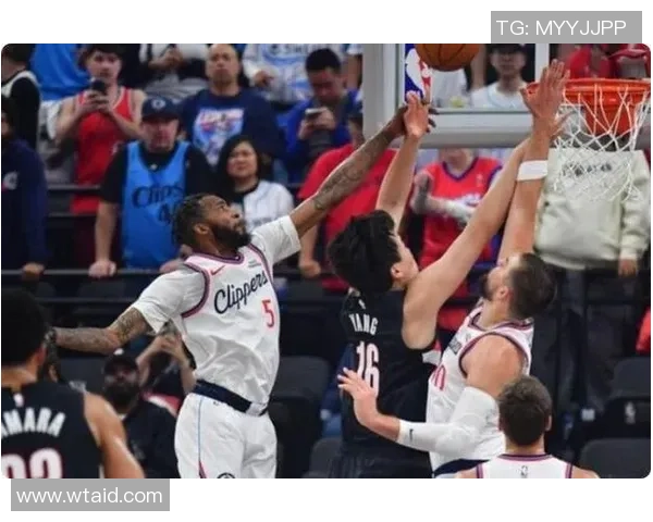 湖人队与开拓者队激战G1直播全程回顾与精彩瞬间分析 湖人队与开拓者队激战G1直播全程回顾与精彩瞬间分析